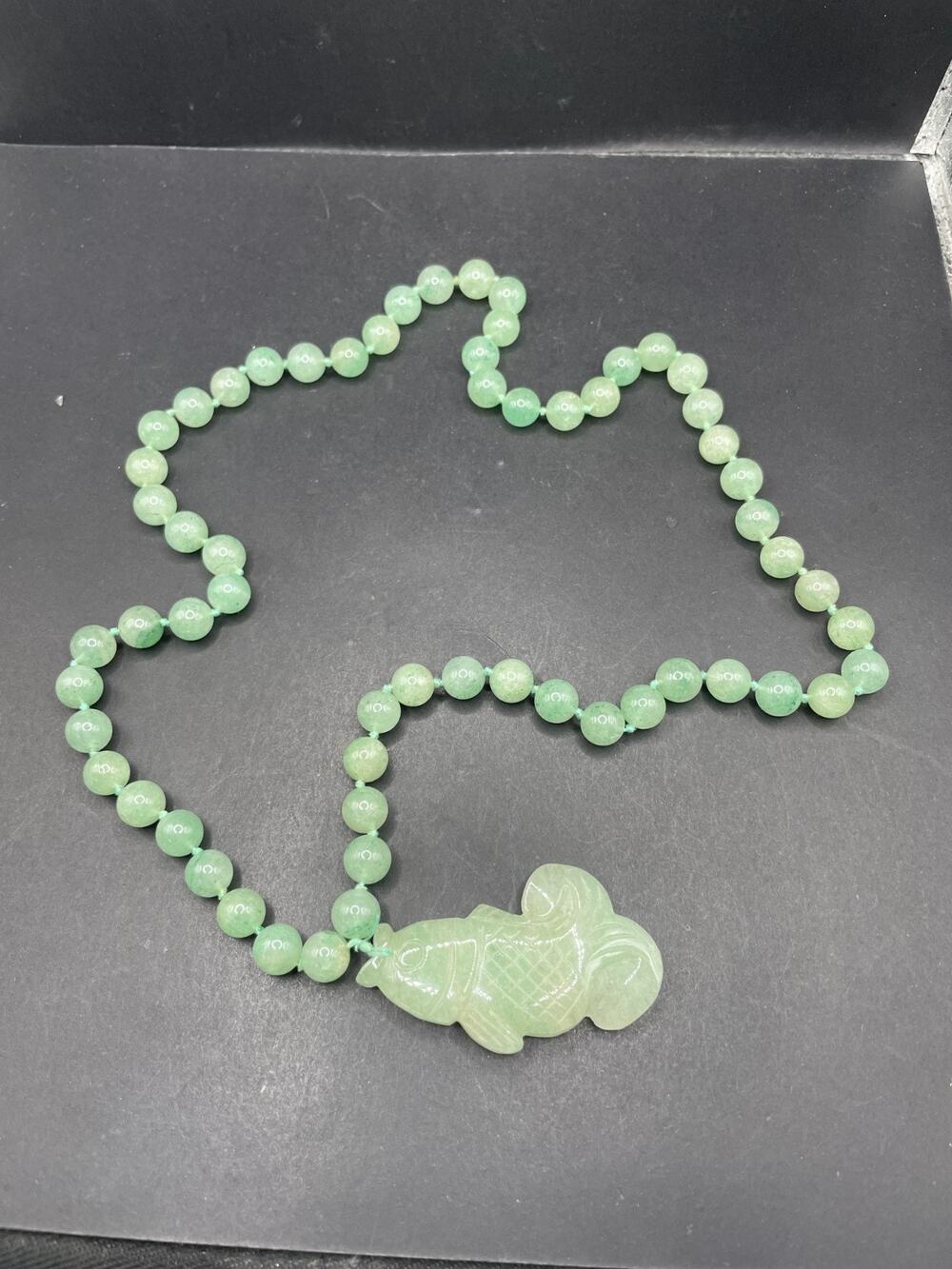Vintage Chinese Green Jade Beaded Necklace with Carved Fish Pendant